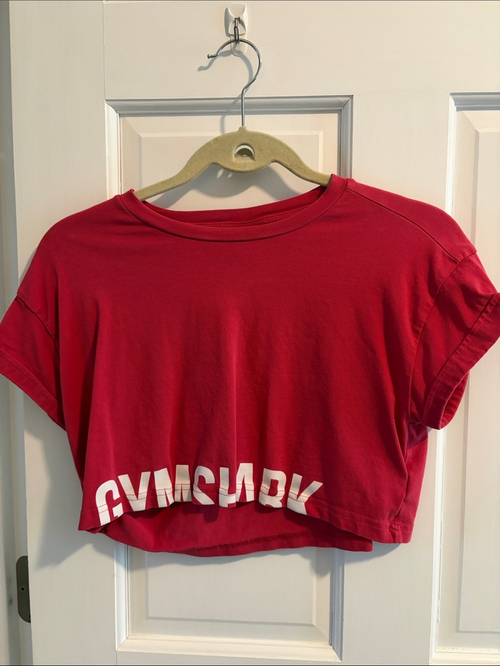 Gymshark Red Cropped Tee | S
